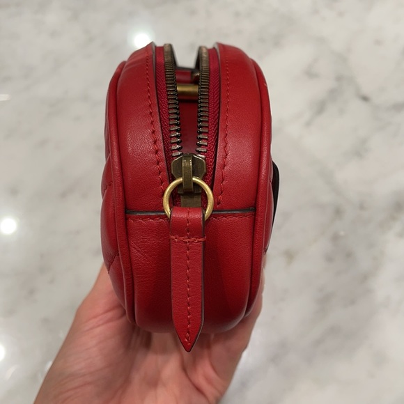 Gucci Red Leather Marmont Belt Bag - Picture 3 of 13